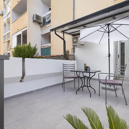 Apartment Noa *